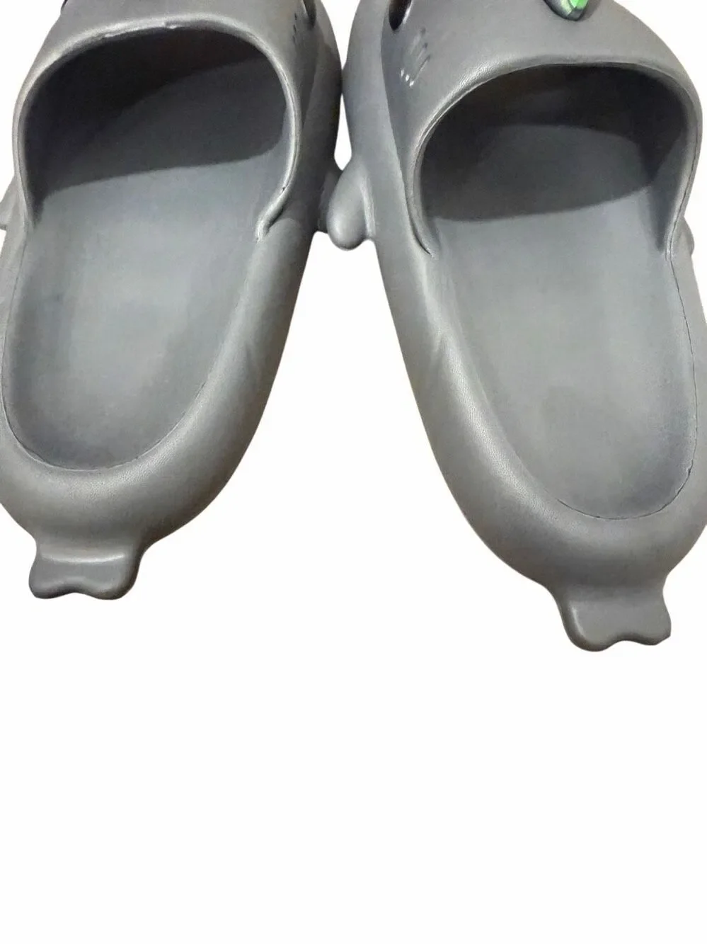 Shark Slides - grey- size 44-45 (11-11.5)